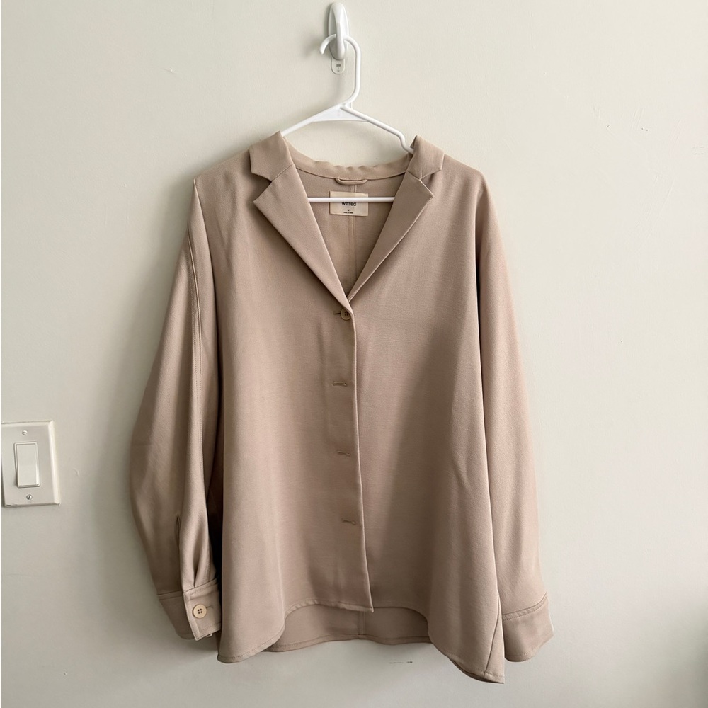 Aritzia Wilfred New Flowy Button Up Top